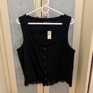 GAP Black Eyelet-Hem Button-Front Sleeveless Camisole